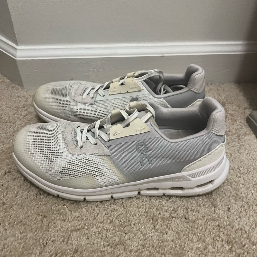 ON Women's Cloudrift White Athletic Shoes - Picture 5 of 6